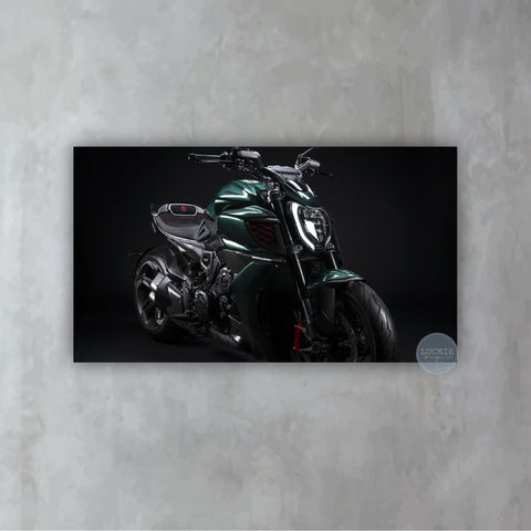 Ducati Diavel V4 for Bentley